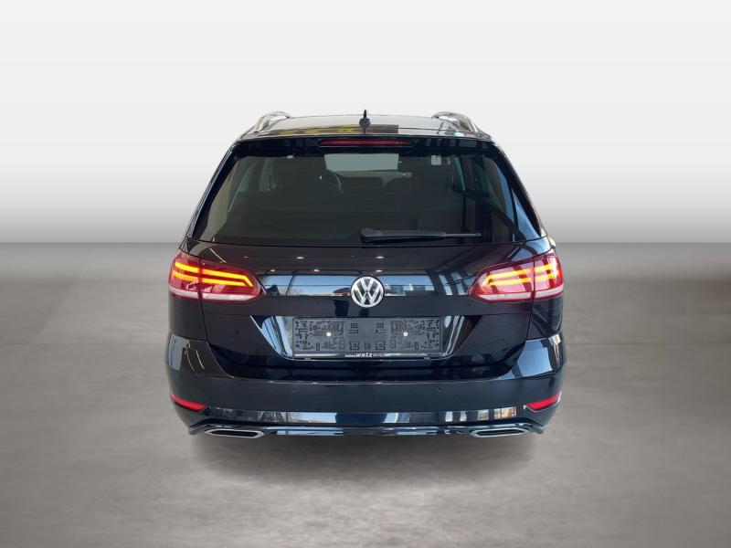 VW Golf Variant Highline TDI SCR DSG