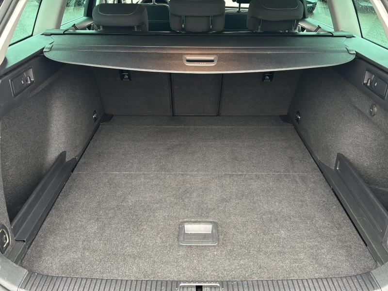 VW Passat Variant Business TDI DSG