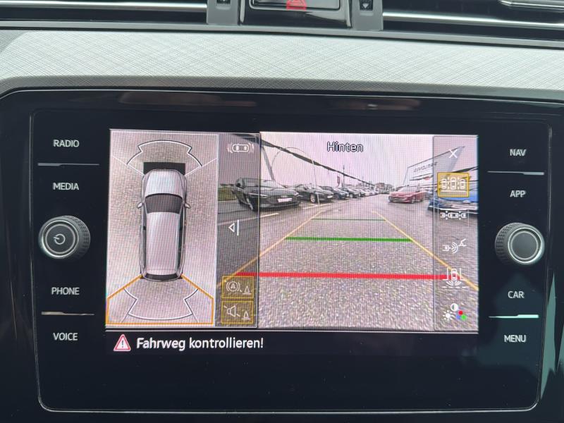 VW Passat Variant Business TDI DSG