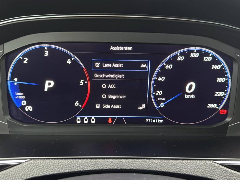 VW Passat Variant Business TDI DSG