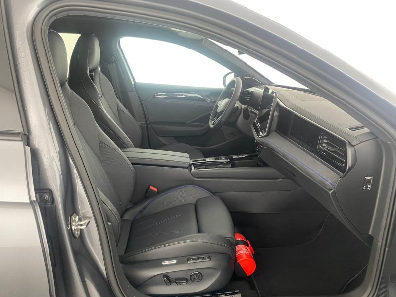 VW Passat Variant Sport TDI DSG