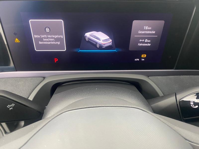 VW Passat Variant Sport TDI DSG