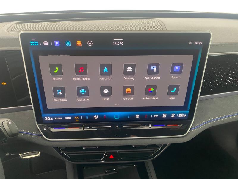 VW Passat Variant Sport TDI DSG