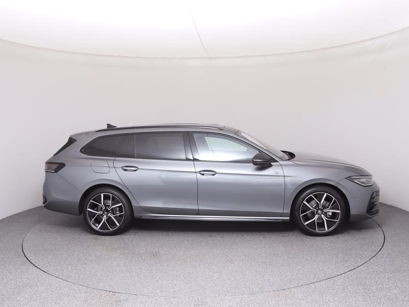 VW Passat Variant Sport TDI DSG