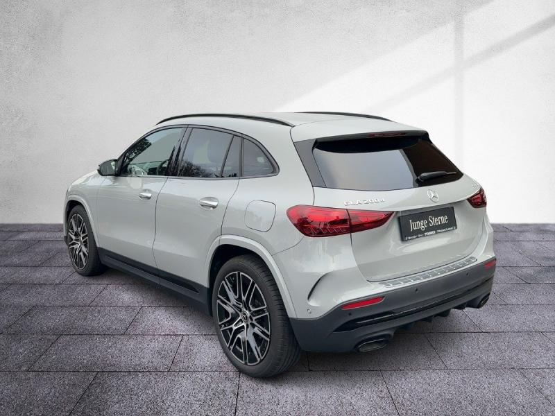 MERCEDES-BENZ GLA 200 d 4MATIC AMG-Line