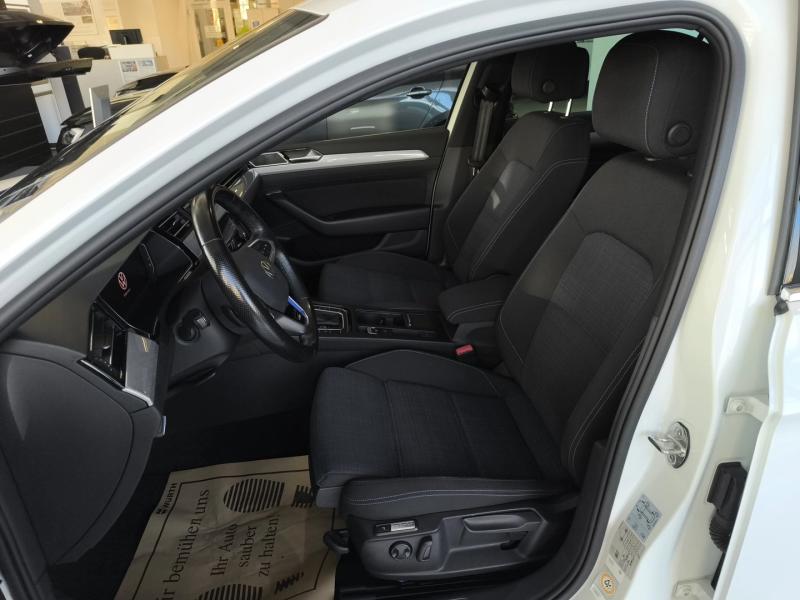 VW Passat Variant GTE