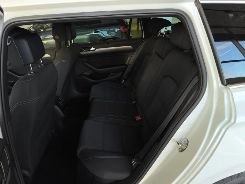 VW Passat Variant GTE