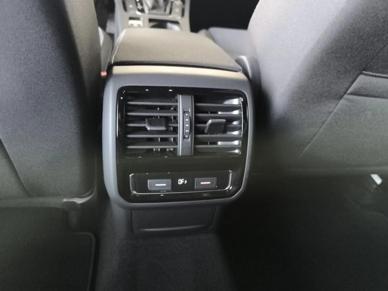 VW Passat Variant GTE