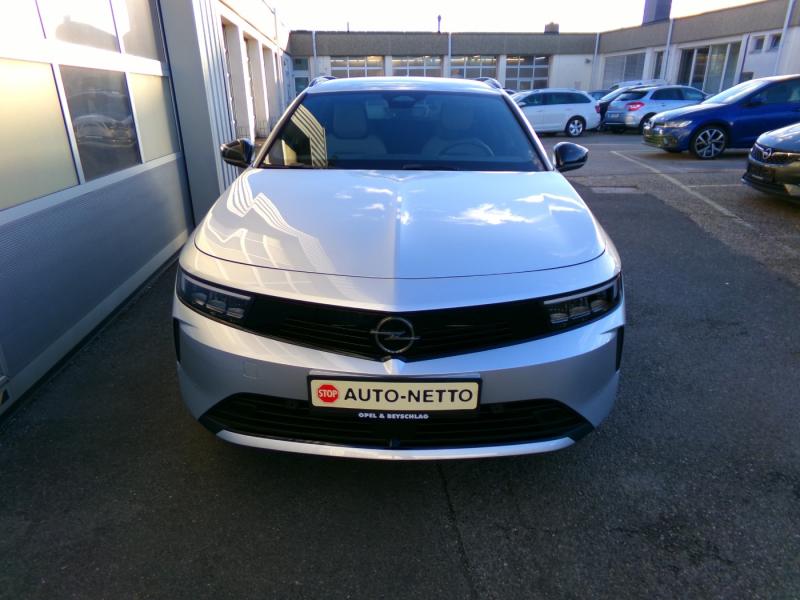 Opel ASTRA ST 1.2 145PS