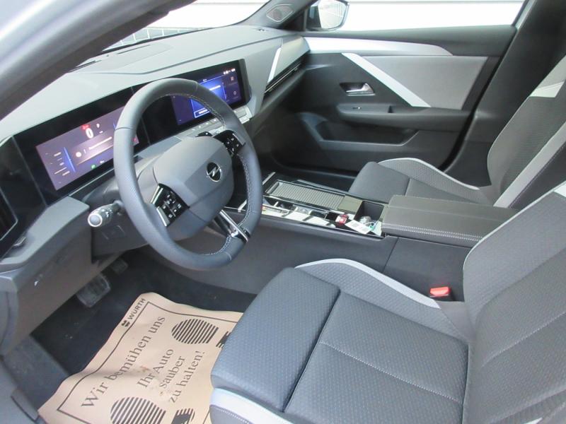 Opel ASTRA ST 1.2 145PS