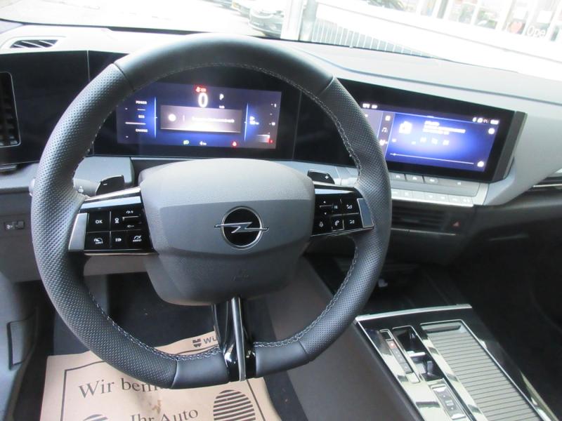 Opel ASTRA ST 1.2 145PS