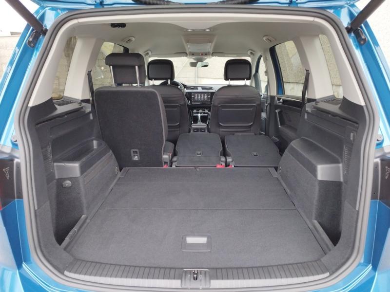 VW Touran Highline TSI ACT OPF DSG 5-Sitzer