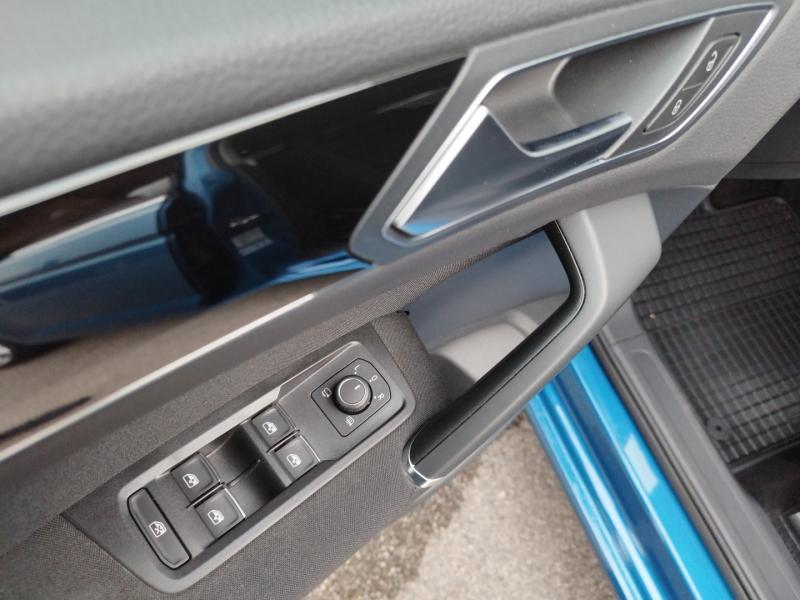 VW Touran Highline TSI ACT OPF DSG 5-Sitzer