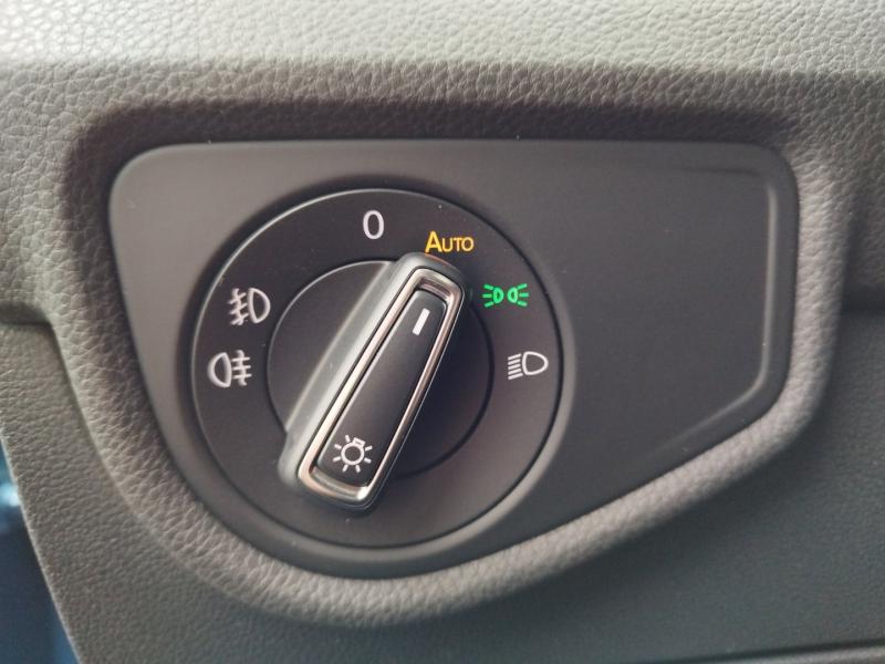 VW Touran Highline TSI ACT OPF DSG 5-Sitzer