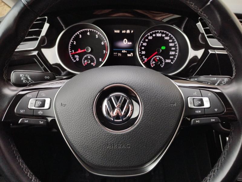 VW Touran Highline TSI ACT OPF DSG 5-Sitzer