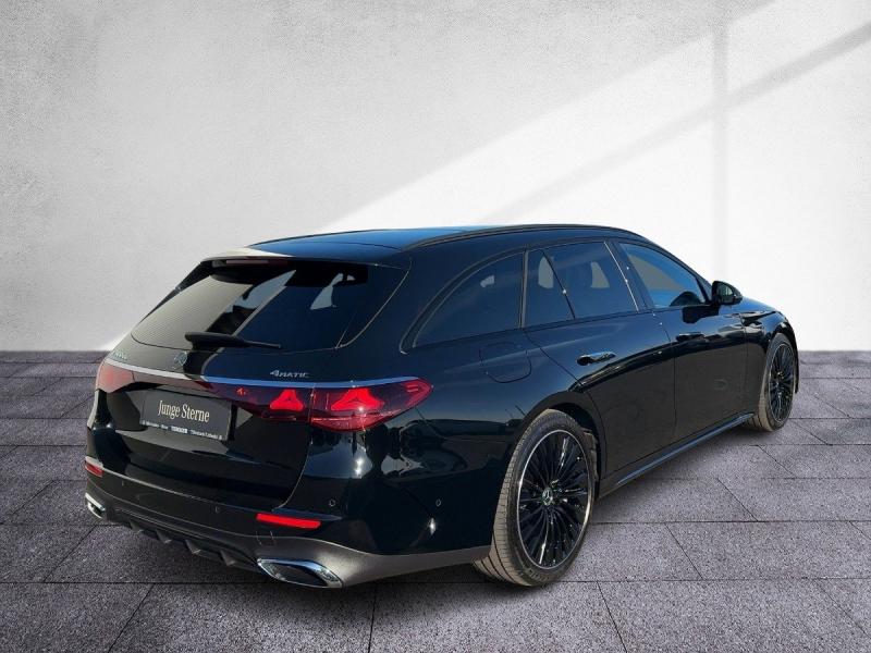 MERCEDES-BENZ E 300 de 4MATIC T-Modell