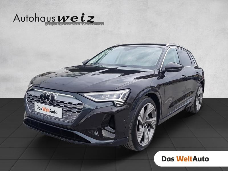 Audi Q8 50 e-tron quattro business