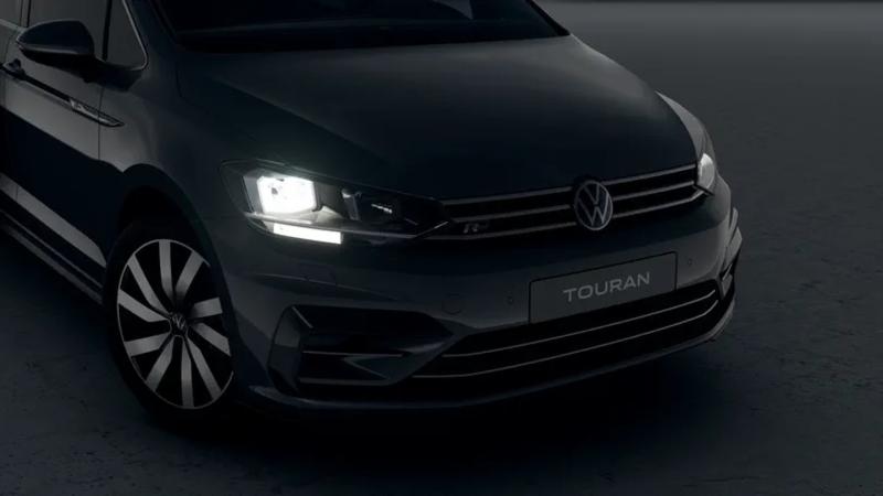 VW Touran R-Line TSI DSG