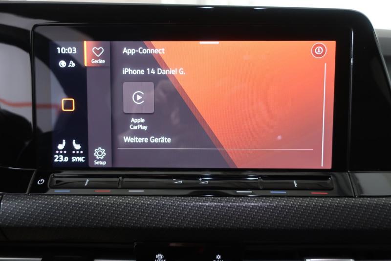 VW Golf Variant R-Line TDI DSG