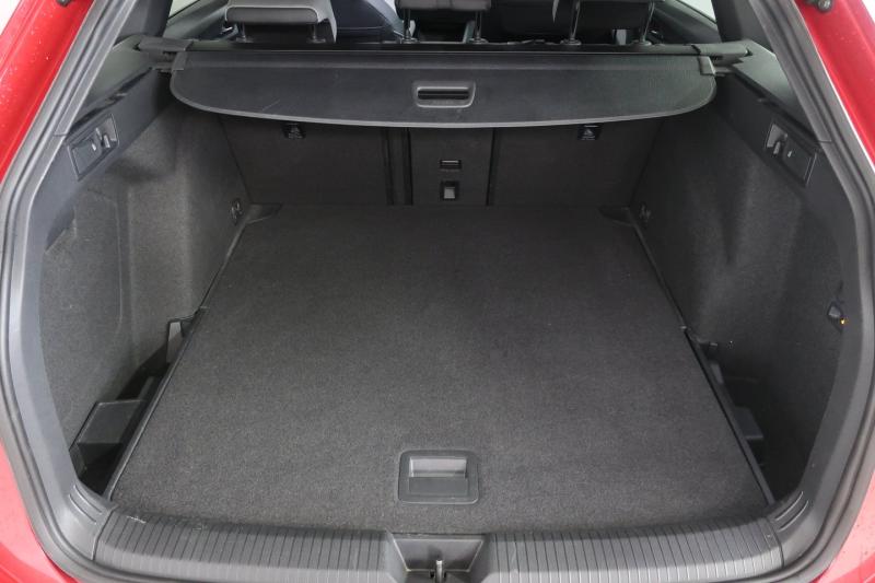 VW Golf Variant R-Line TDI DSG