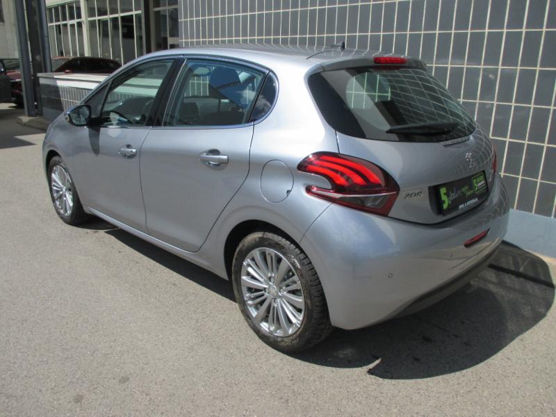 Peugeot 208 Allure 1.2 PureTech 110 SS EAT6