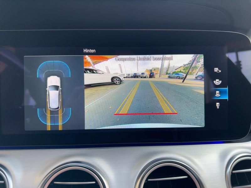 MERCEDES-BENZ E 200 d T-Modell Austria Edition