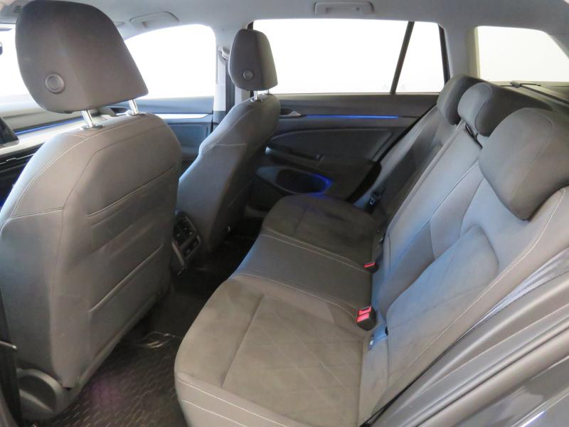 VW Golf Variant Life TDI