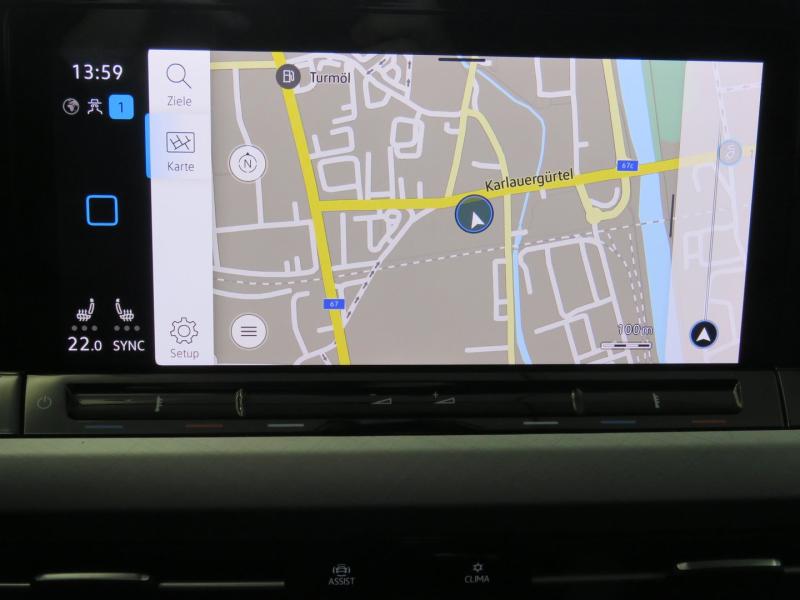 VW Golf Variant Life TDI