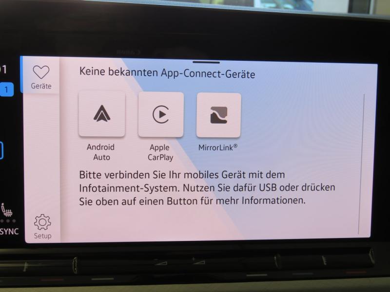 VW Golf Variant Life TDI