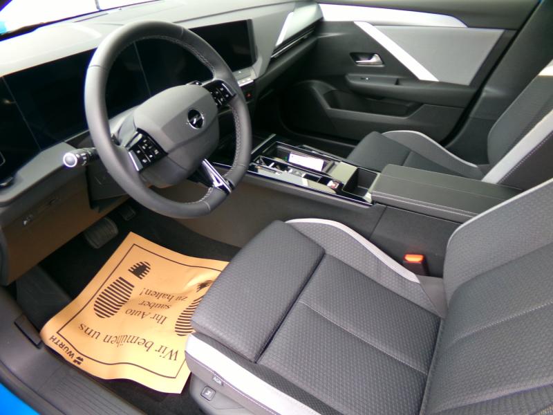 Opel Astra ST 1.2 136 PS