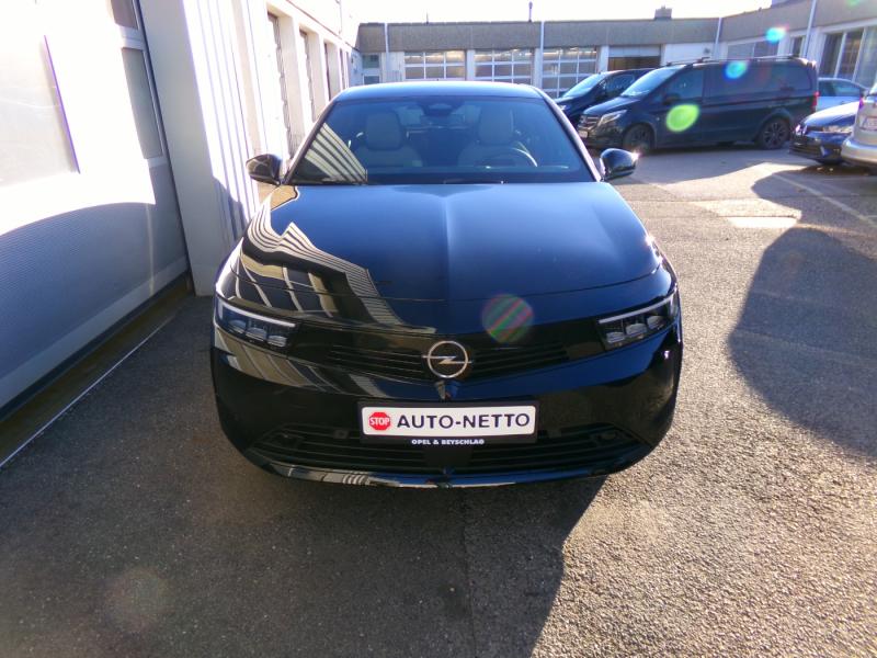 Opel Astra 1.2 130PS