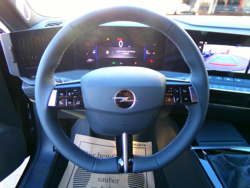 Opel Astra 1.2 130PS