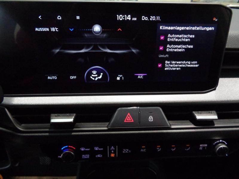 KIA STONIC/SIL/1.0 TGDI/MT6/100