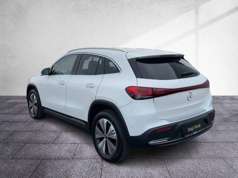 MERCEDES-BENZ EQA 250 Progressive
