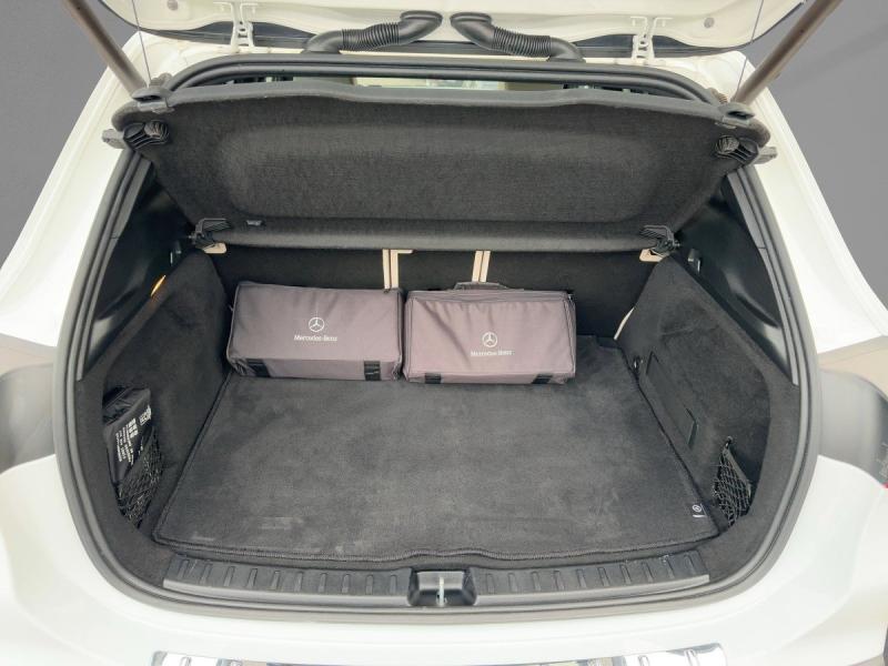 MERCEDES-BENZ EQA 250 Progressive