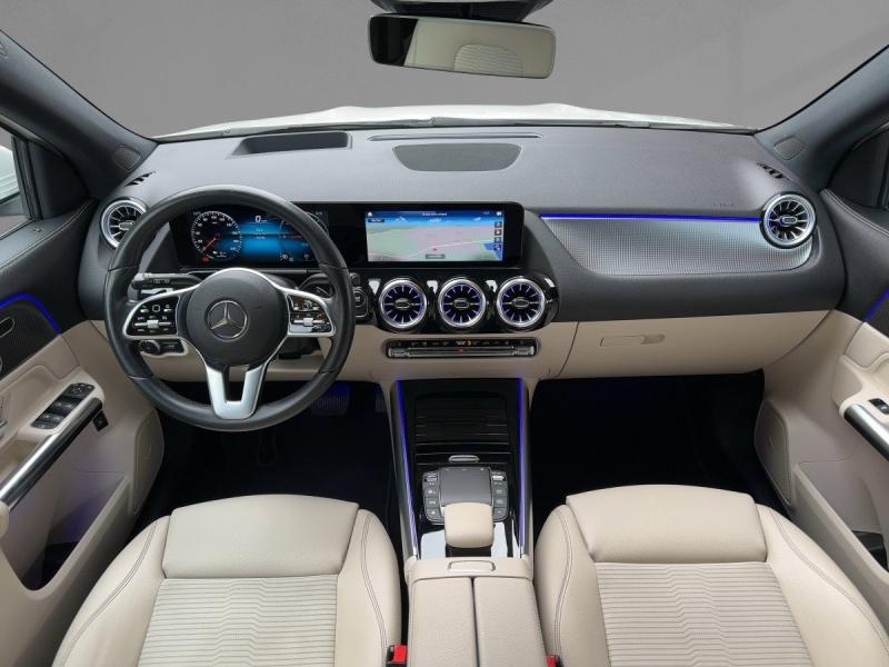 MERCEDES-BENZ EQA 250 Progressive