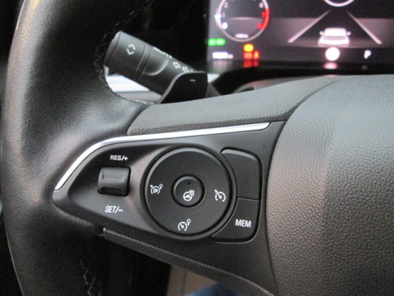 Opel GRANDLAND GS 1.2 S/S AT8 130PS