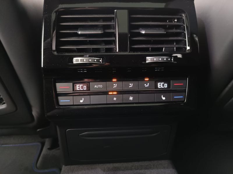 VW Touareg R eHybrid TSI 4MOTION