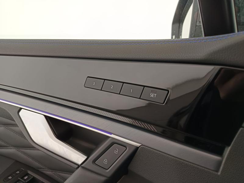 VW Touareg R eHybrid TSI 4MOTION