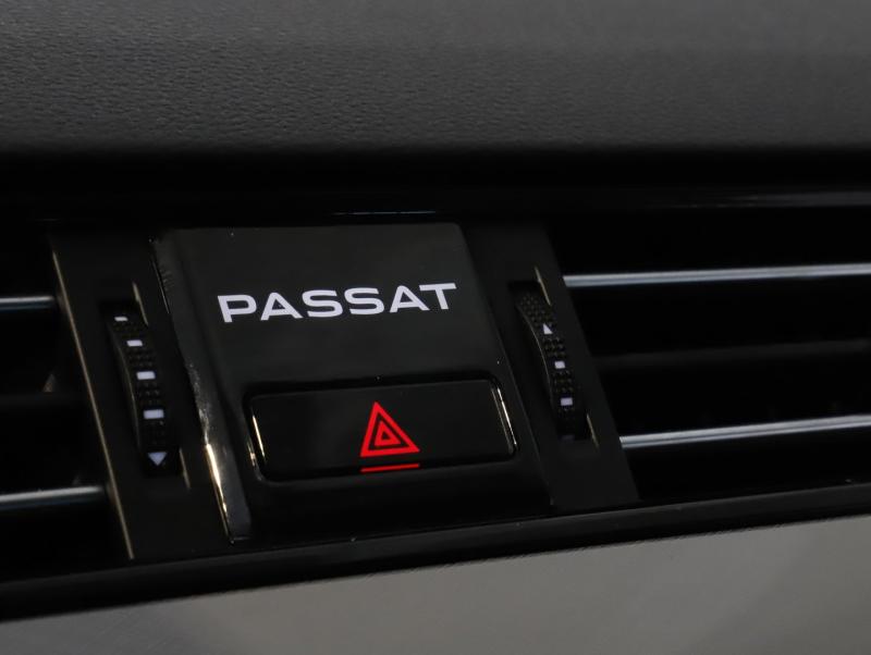 VW Passat Variant Business TDI