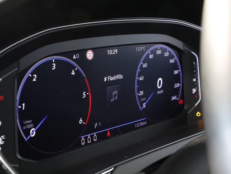 VW Passat Variant Business TDI