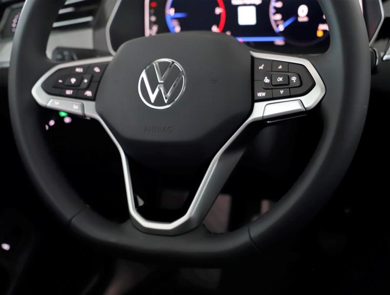 VW Passat Variant Business TDI