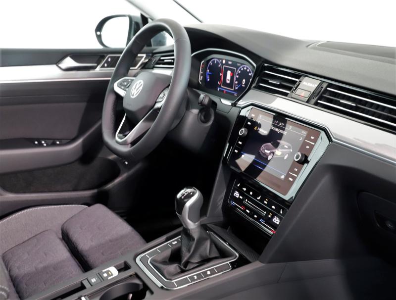 VW Passat Variant Business TDI