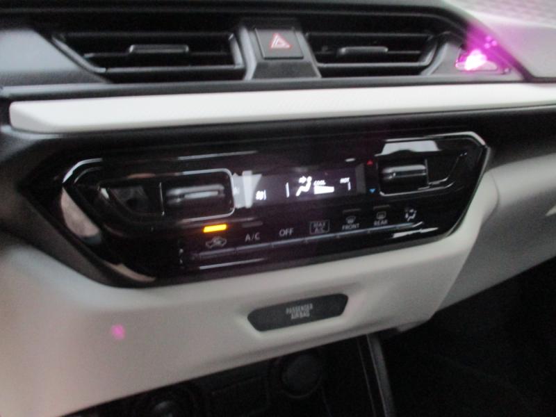 Suzuki SWIFT CLEAR 1.2 HYB 2WD 5G 82P