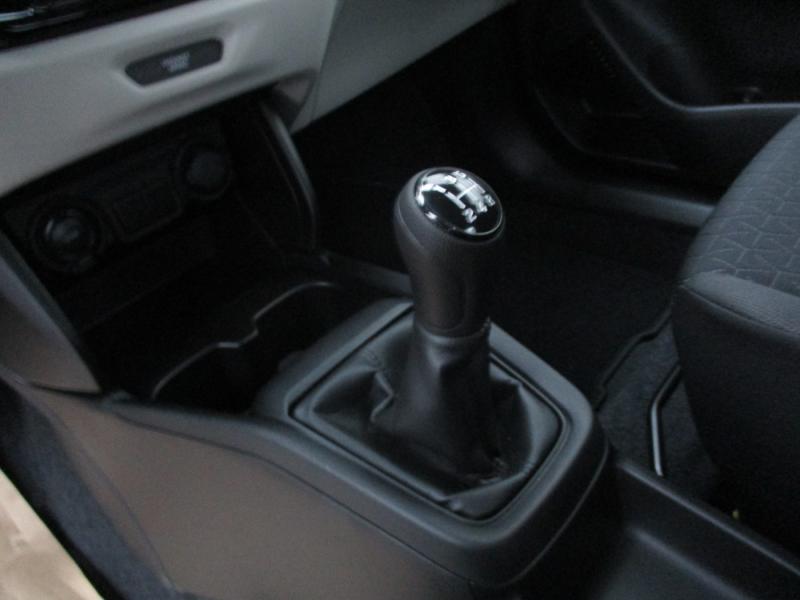 Suzuki SWIFT CLEAR 1.2 HYB 2WD 5G 82P