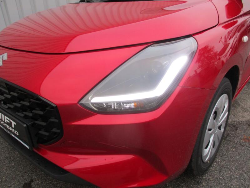 Suzuki SWIFT CLEAR 1.2 HYB 2WD 5G 82P