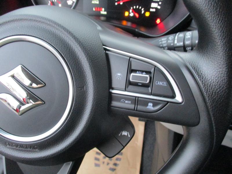 Suzuki SWIFT CLEAR 1.2 HYB 2WD 5G 82P