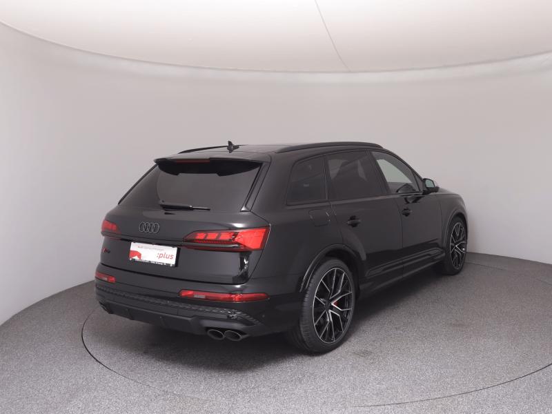 Audi SQ7 TFSI quattro