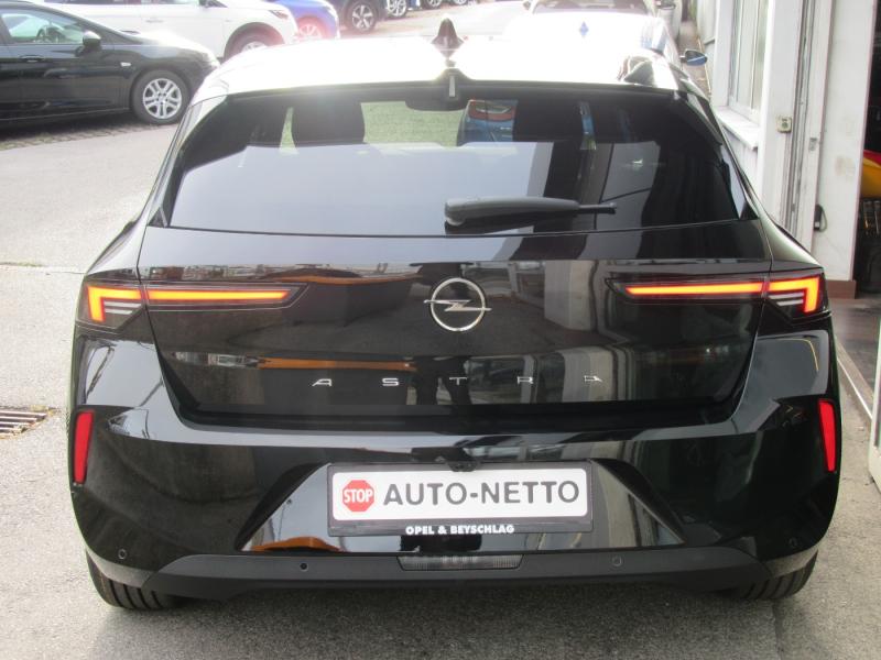 Opel Astra 1.2 130PS