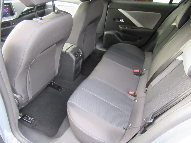 Opel Astra 1.2 130PS